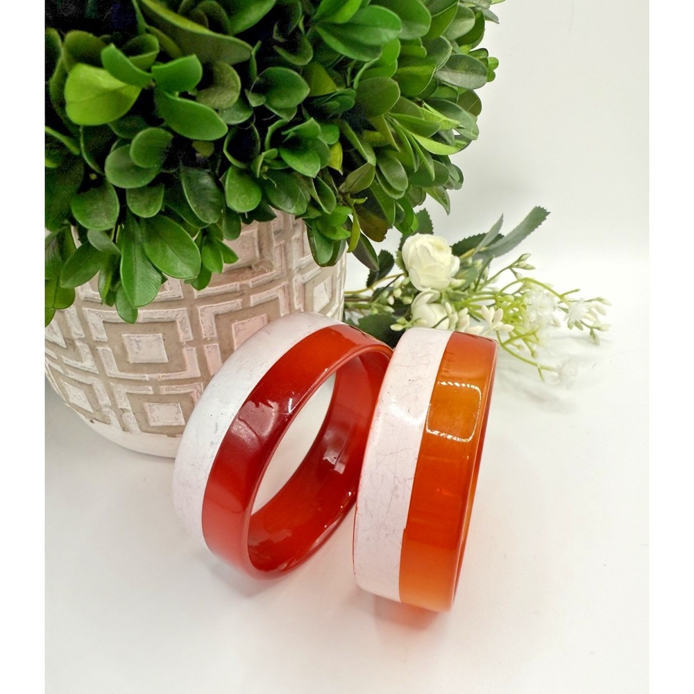 Vintage Lucite Bangle Bracelets Orange Red White Mod Retro 80s Jewelry Set of 2